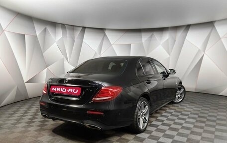 Mercedes-Benz E-Класс, 2019 год, 2 897 000 рублей, 2 фотография