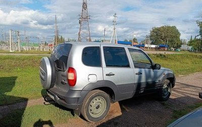 Chevrolet Niva I рестайлинг, 2004 год, 269 000 рублей, 1 фотография