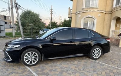 Toyota Camry, 2021 год, 2 150 000 рублей, 1 фотография