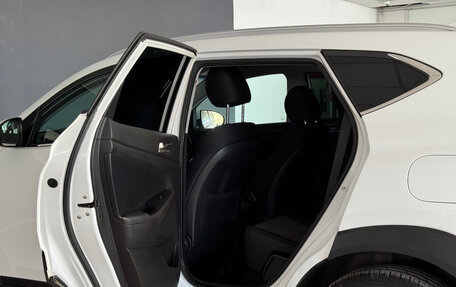 Hyundai Tucson III, 2019 год, 2 130 000 рублей, 17 фотография