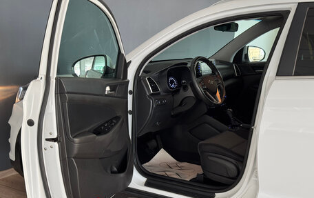 Hyundai Tucson III, 2019 год, 2 130 000 рублей, 10 фотография