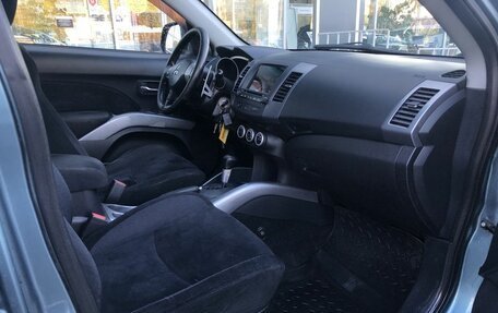 Mitsubishi Outlander III рестайлинг 3, 2007 год, 910 000 рублей, 9 фотография