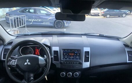 Mitsubishi Outlander III рестайлинг 3, 2007 год, 910 000 рублей, 11 фотография