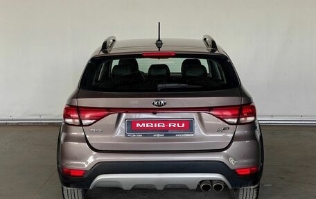 KIA Rio IV, 2018 год, 1 550 000 рублей, 6 фотография