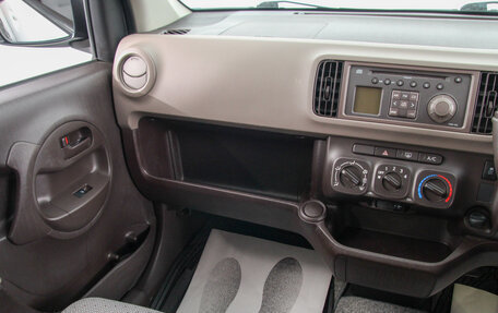 Toyota Passo III, 2015 год, 849 000 рублей, 8 фотография