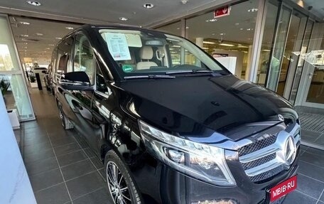 Mercedes-Benz V-Класс, 2020 год, 8 300 000 рублей, 1 фотография