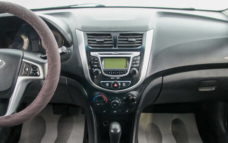 Hyundai Solaris II рестайлинг, 2012 год, 899 000 рублей, 17 фотография