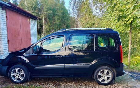 Peugeot Partner II рестайлинг 2, 2011 год, 770 000 рублей, 2 фотография