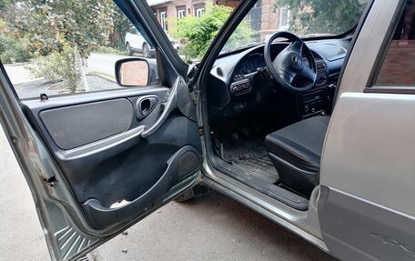 Chevrolet Niva I рестайлинг, 2015 год, 680 000 рублей, 7 фотография