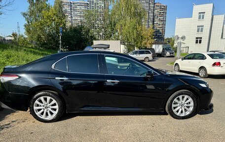 Toyota Camry, 2019 год, 2 680 000 рублей, 9 фотография