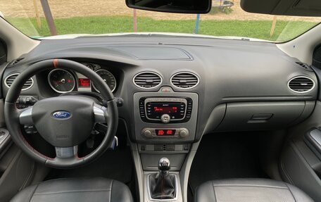 Ford Focus II рестайлинг, 2010 год, 579 000 рублей, 12 фотография