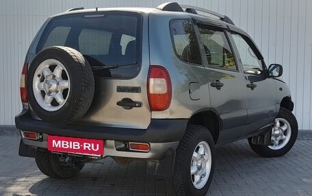 Chevrolet Niva I рестайлинг, 2005 год, 547 000 рублей, 4 фотография