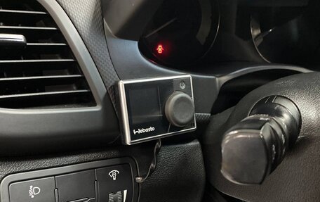 Hyundai Solaris II рестайлинг, 2015 год, 1 030 000 рублей, 15 фотография