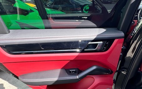 Porsche Cayenne III, 2021 год, 9 999 999 рублей, 14 фотография