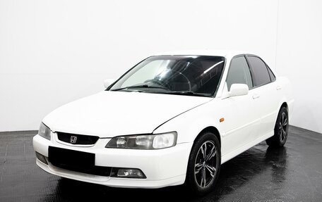 Honda Accord VII рестайлинг, 2000 год, 450 000 рублей, 1 фотография