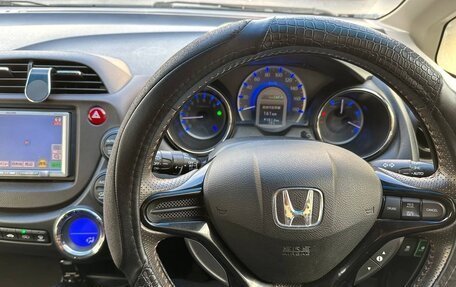 Honda Fit Shuttle I рестайлинг, 2012 год, 920 000 рублей, 13 фотография
