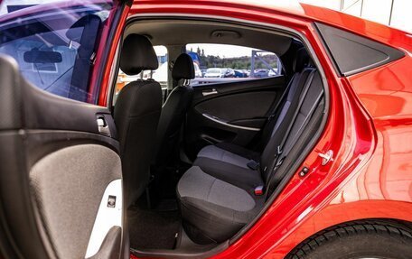 Hyundai Solaris II рестайлинг, 2013 год, 800 000 рублей, 12 фотография