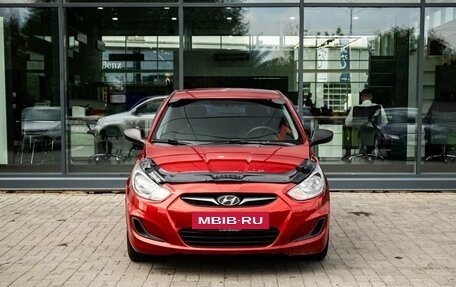 Hyundai Solaris II рестайлинг, 2013 год, 800 000 рублей, 3 фотография