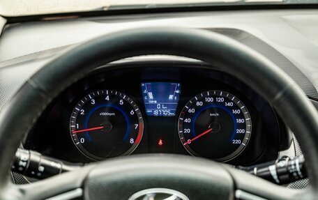 Hyundai Solaris II рестайлинг, 2013 год, 800 000 рублей, 15 фотография