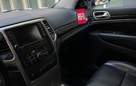 Jeep Grand Cherokee, 2012 год, 1 600 000 рублей, 12 фотография