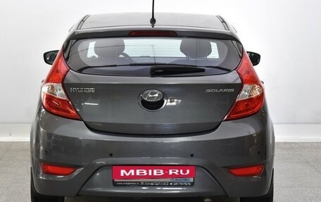 Hyundai Solaris II рестайлинг, 2011 год, 770 000 рублей, 3 фотография