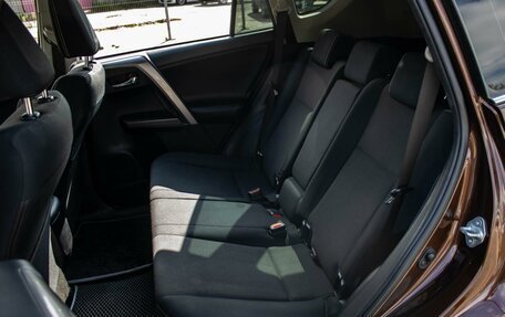 Toyota RAV4, 2017 год, 2 470 000 рублей, 9 фотография