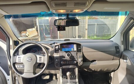 Nissan Pathfinder, 2013 год, 1 850 000 рублей, 13 фотография