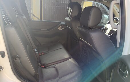 Nissan Pathfinder, 2013 год, 1 850 000 рублей, 18 фотография