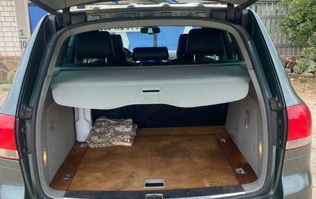 Volkswagen Touareg III, 2003 год, 810 000 рублей, 11 фотография