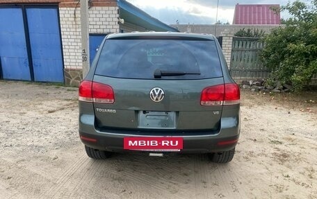 Volkswagen Touareg III, 2003 год, 810 000 рублей, 8 фотография