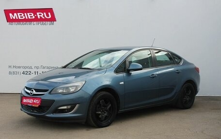 Opel Astra J, 2013 год, 689 000 рублей, 1 фотография