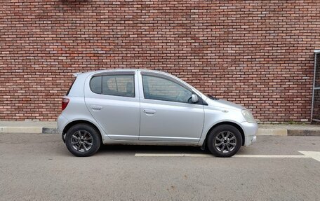 Toyota Vitz, 2000 год, 350 000 рублей, 2 фотография