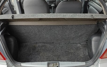 Toyota Vitz, 2000 год, 350 000 рублей, 12 фотография