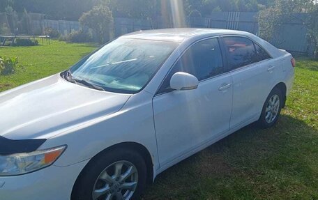 Toyota Camry, 2011 год, 1 050 000 рублей, 6 фотография