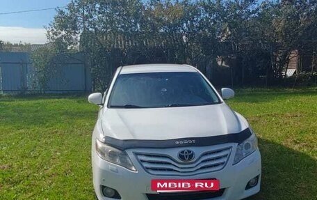 Toyota Camry, 2011 год, 1 050 000 рублей, 3 фотография