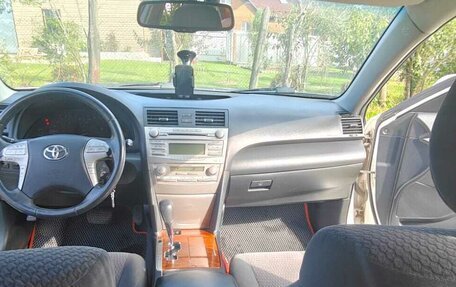 Toyota Camry, 2011 год, 1 050 000 рублей, 16 фотография