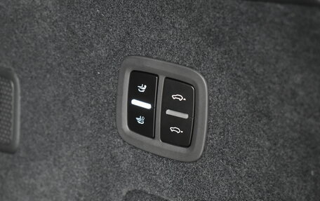 Porsche Cayenne III, 2024 год, 21 000 000 рублей, 28 фотография