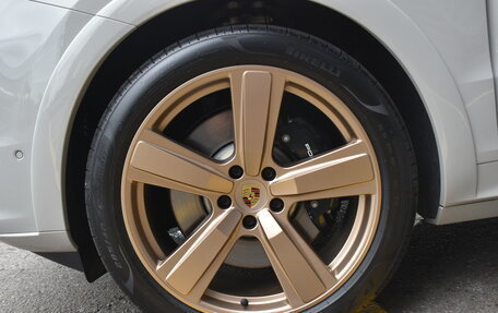 Porsche Cayenne III, 2024 год, 21 000 000 рублей, 39 фотография