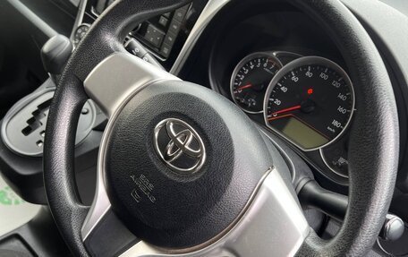 Toyota Ractis II, 2015 год, 1 027 000 рублей, 8 фотография