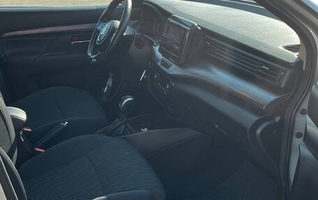 Suzuki Ertiga II, 2023 год, 2 200 000 рублей, 13 фотография
