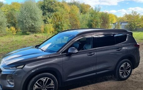 Hyundai Santa Fe IV, 2018 год, 2 300 000 рублей, 3 фотография