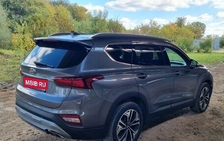 Hyundai Santa Fe IV, 2018 год, 2 300 000 рублей, 10 фотография