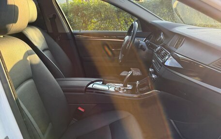 BMW 5 серия, 2015 год, 3 200 000 рублей, 8 фотография