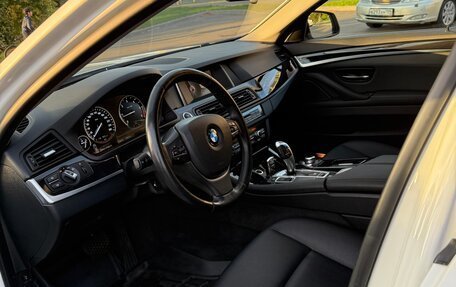 BMW 5 серия, 2015 год, 3 200 000 рублей, 11 фотография
