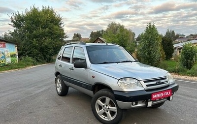 Chevrolet Niva I рестайлинг, 2004 год, 388 000 рублей, 1 фотография