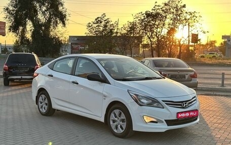 Hyundai Solaris II рестайлинг, 2014 год, 1 079 900 рублей, 1 фотография
