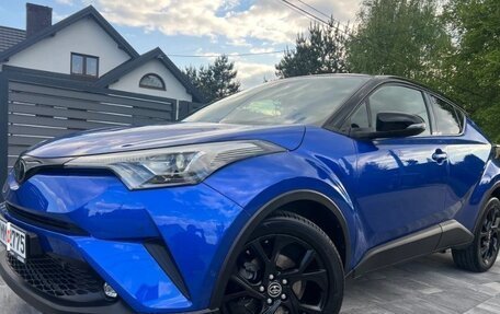 Toyota C-HR I рестайлинг, 2018 год, 1 500 000 рублей, 5 фотография