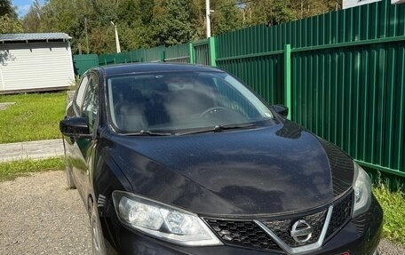 Nissan Tiida, 2015 год, 800 000 рублей, 2 фотография