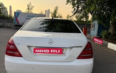 Mercedes-Benz S-Класс, 2010 год, 1 300 000 рублей, 10 фотография