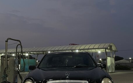 Mercedes-Benz E-Класс, 1996 год, 260 000 рублей, 1 фотография